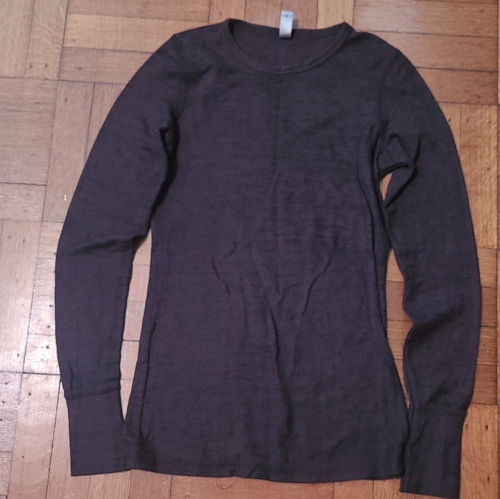 Shades ofclove long sleeve t shirt medium